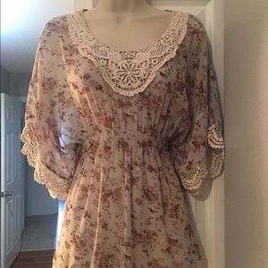 Boho flowy flora top