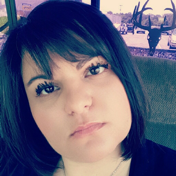 Meet your Posher, Danielld - Picture 1 of 1