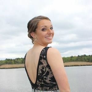 Meet your Posher, Gabby