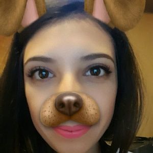 Meet your Posher, Alysha