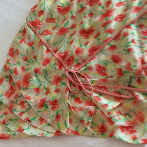 Stunning Valentino silk dress - Picture 3 of 4