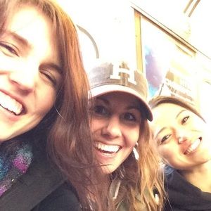 Meet your Posher, Tay