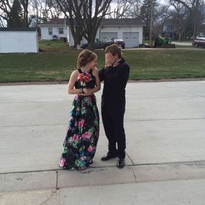 Meet your Posher, Isabel