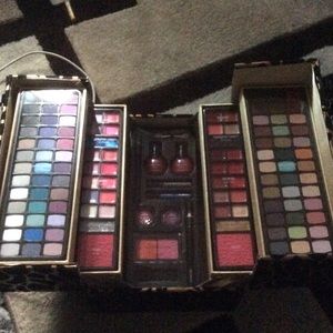 Beauty Explosion makeup collection