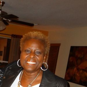 Meet your Posher, Carolyn