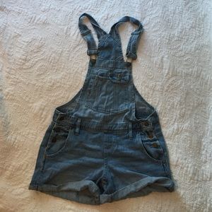 denim overalls!