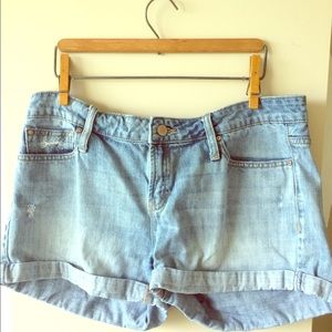 Distressed Gap Shorts Size 12
