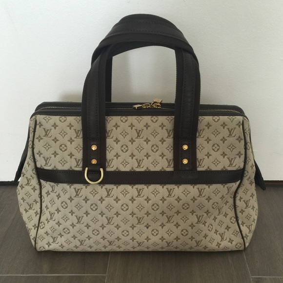 LV handbag... Josephine GM, Khaki