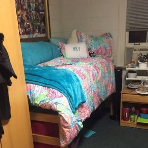 "Let's Cha Cha" Lilly Pulitzer duvet