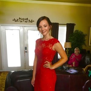 Meet your Posher, Kiersten