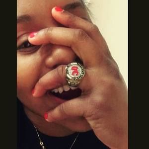 Meet your Posher, Joya