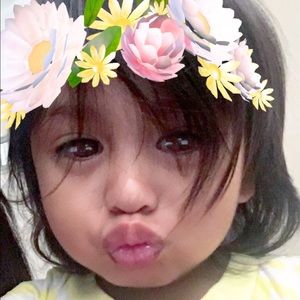 Meet your Posher, Vanessa