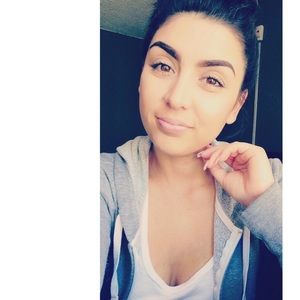 Meet your Posher, Argelia