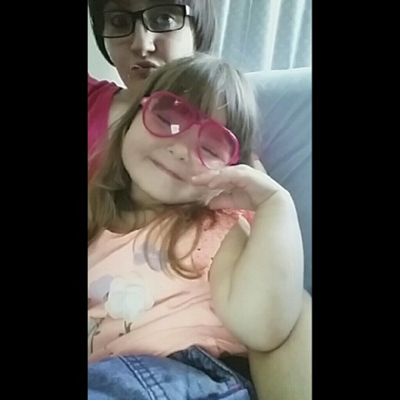 Meet your Posher, Clarissa - Picture 1 of 1