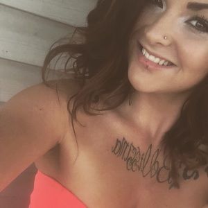 Meet your Posher, Nickole