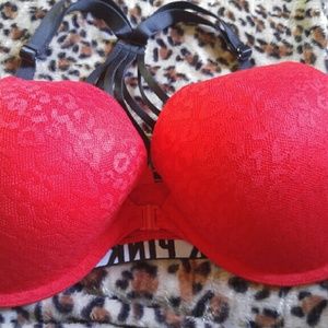 Victoria's Secret PINK pushup bra 36DD