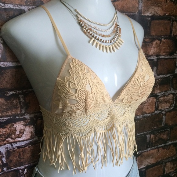 Festival love 💕 lace crop top - Picture 3 of 5