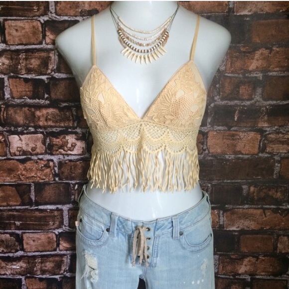 Festival love 💕 lace crop top - Picture 2 of 5