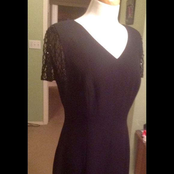 Elegant Black Dress, semi-formal