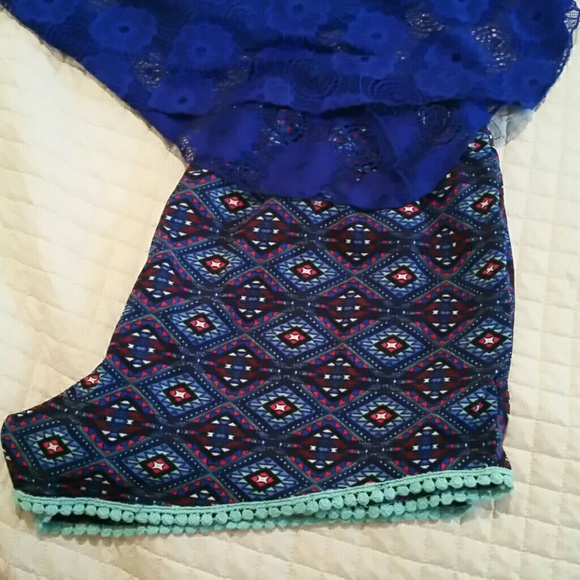 Shorts - Picture 3 of 3
