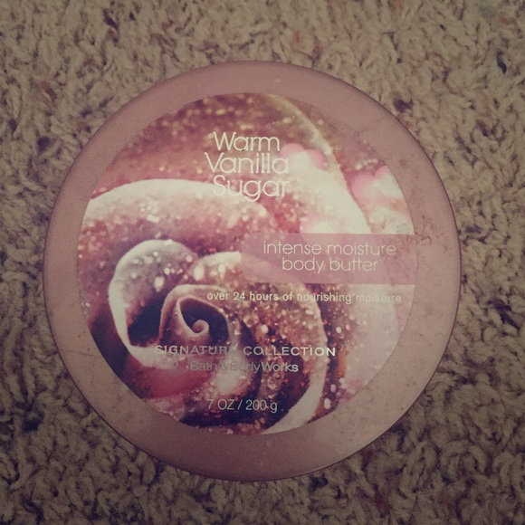 Bath and BodyWorks warm vanilla sugar lotion