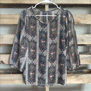 Paisley top