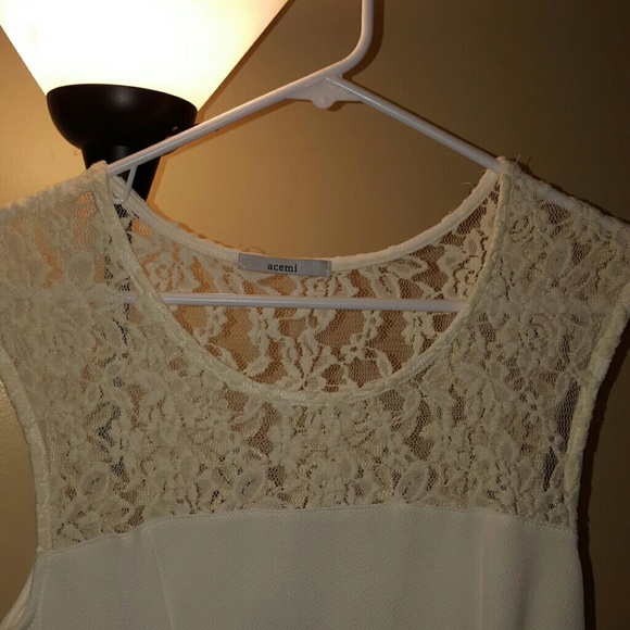 Off-White Skater Dress with Lace on Top - Picture 2 of 4