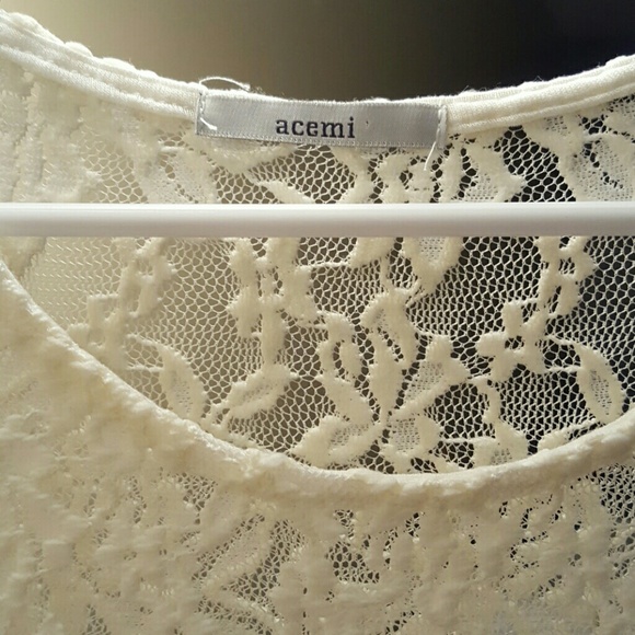 Off-White Skater Dress with Lace on Top - Picture 4 of 4