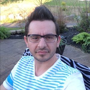 Meet your Posher, Stephen