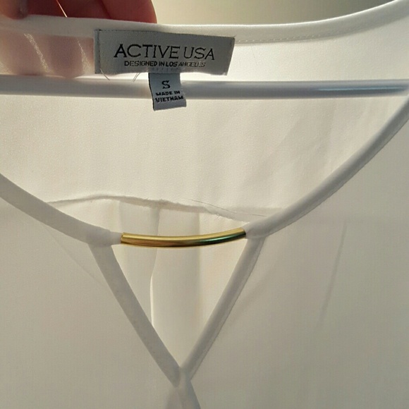 White Blouse with Gold Accent - Picture 2 of 4