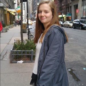 Meet your Posher, Kaitlin