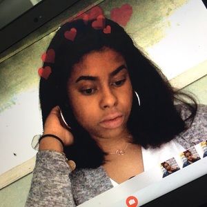 Meet your Posher, Nyla