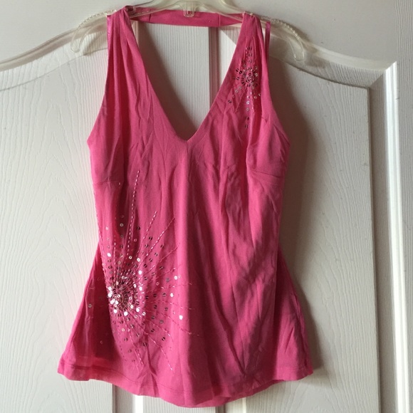 Sequenced pink sleeveless blouse