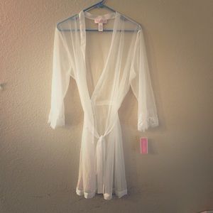 White & Sexy Bridal sleeping gown 💍