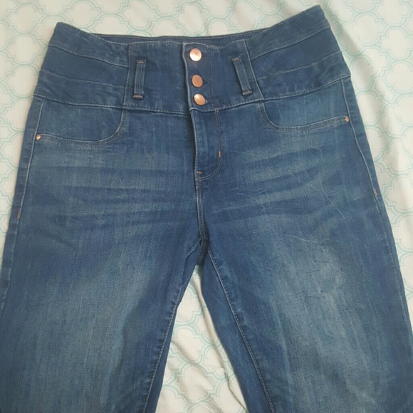 High waisted skinny jeans