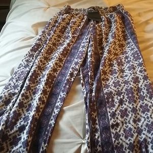 Brandy Melville pants