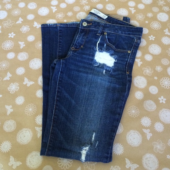 Abercrombie & Fitch Distressed Denim!