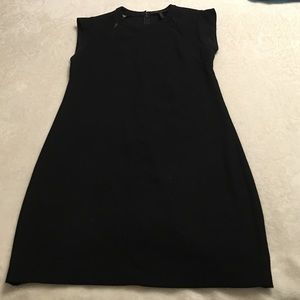 BCBG shift dress