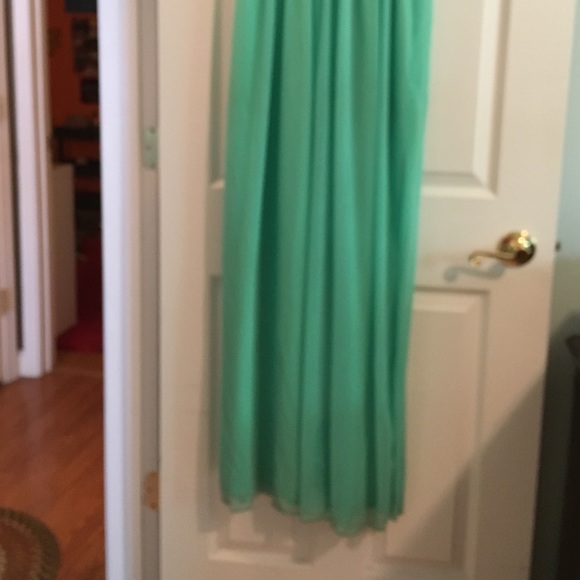 Formal/prom dress - Picture 2 of 4