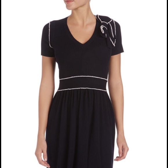 Red Valentino navy knit with bow