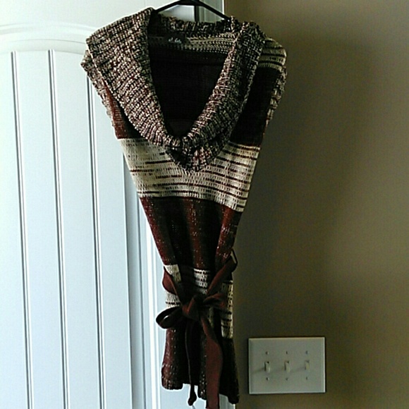 Short sleeve long sweater