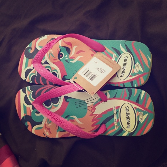 NWT Havaianas flip flops