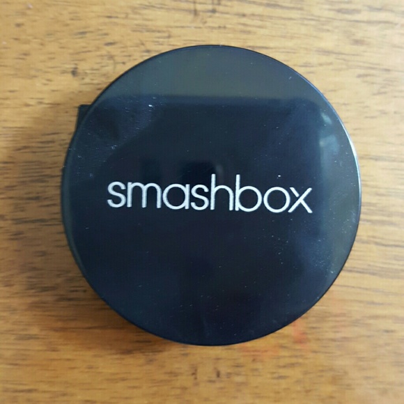 Smashbox eyeshadow trio
