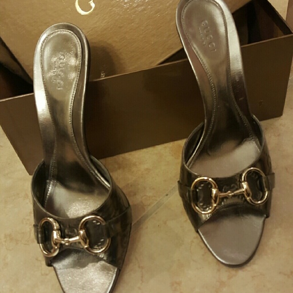Gucci  shoes