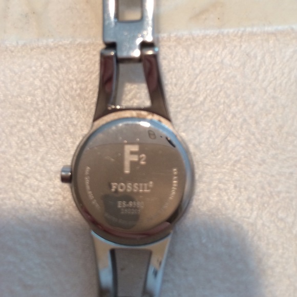 Silver Fossil watch with light blue face - Picture 4 of 4