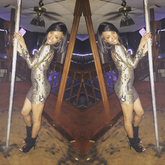 Mini gold and black scrappy back dress!!!!