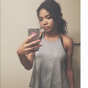 Meet your Posher, Kendra