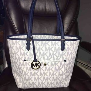 MK Large Jet Set Tote