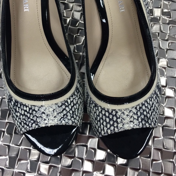 🔴👠Ria Manyari Leather Heels - Picture 3 of 4