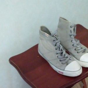 Levi's  shoes size 12